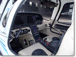 Cirrus SR22 interior - N352SR
